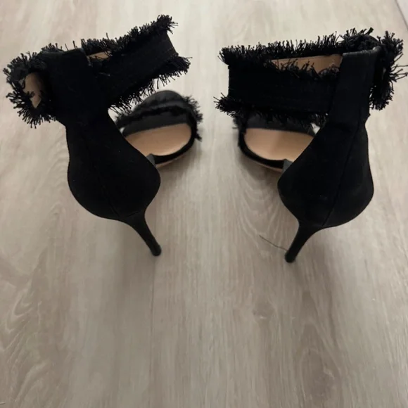 Gianvitto Rossi Heels - Picture 4 of 5